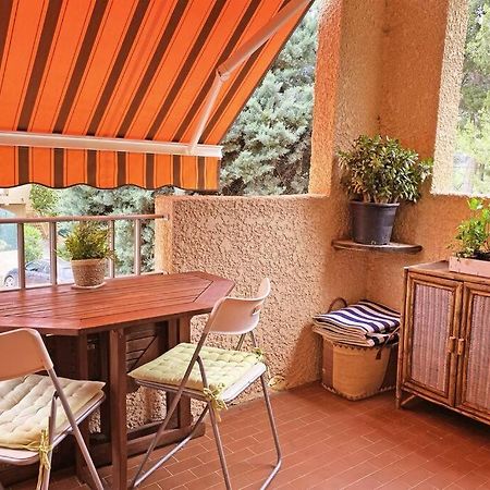 Joli Studio A 6 Min A Pied De La Plage Apartment Sanary-sur-Mer Luaran gambar